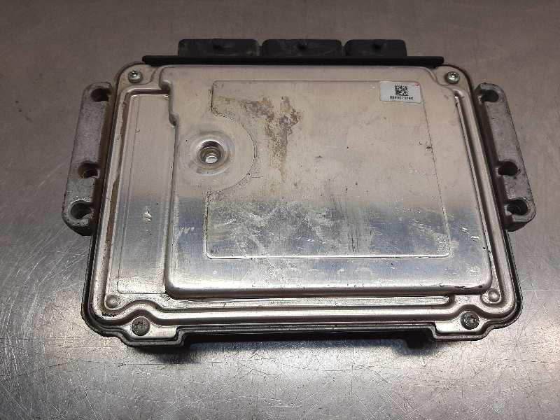 Recambio de centralita motor uce para renault trafic combi (ab 4.01) 2.0 dci diesel cat referencia OEM IAM 0281015330  
