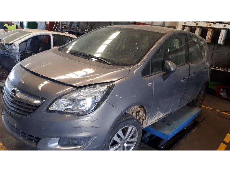 opel meriva b del año 2015