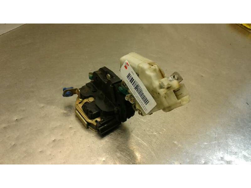 Recambio de cerradura puerta delantera derecha para nissan almera (n16/e) acenta referencia OEM IAM 80502BM660  