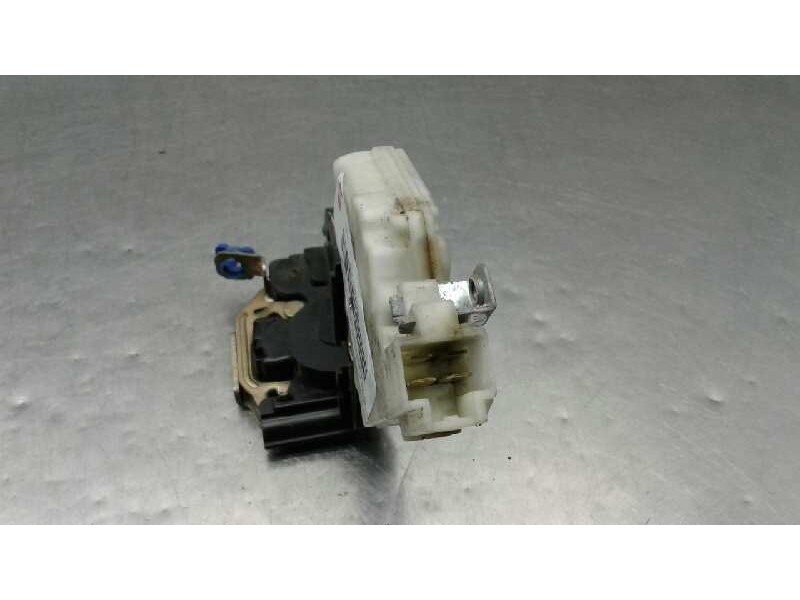 Recambio de cerradura puerta delantera derecha para nissan almera (n16/e) acenta referencia OEM IAM 80502BM660  