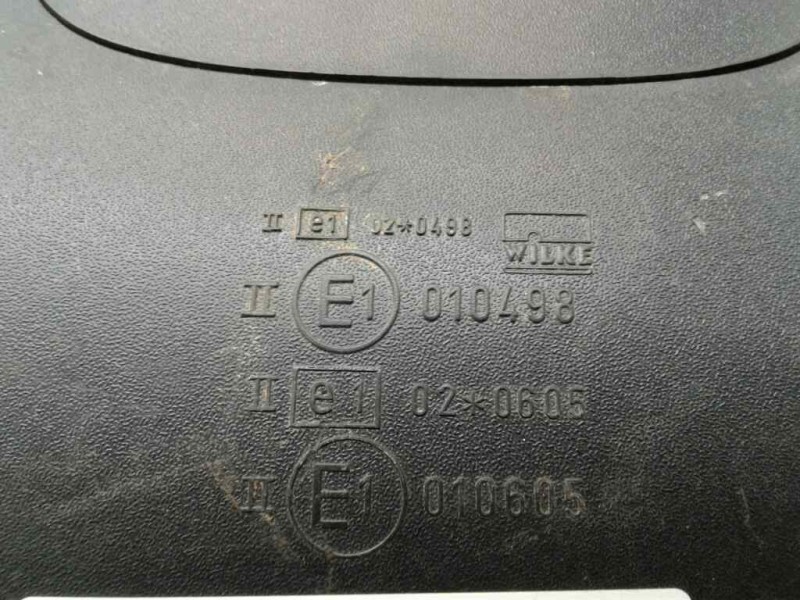 Recambio de retrovisor izquierdo para mercedes vario (tw2) bm 668 / 670 referencia OEM IAM E1010498  