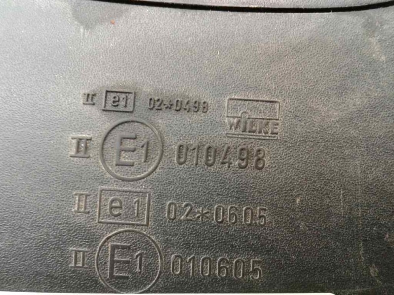 Recambio de retrovisor izquierdo para mercedes vario (tw2) bm 668 / 670 referencia OEM IAM E1010498  