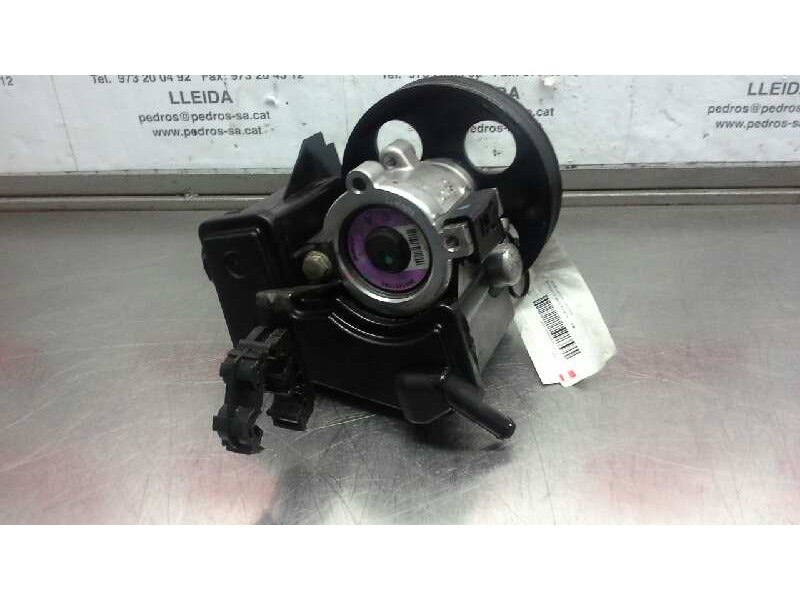Recambio de bomba servodireccion para peugeot 206 berlina 1.4 referencia OEM IAM 9631411580  