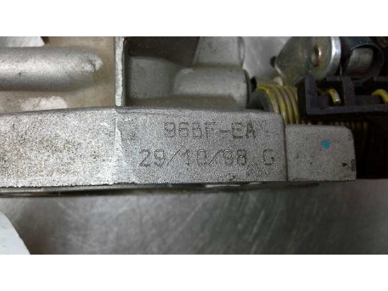 Recambio de cuerpo de mariposa para ford fiesta berlina (dx) 1.3 cat referencia OEM IAM 96BFEA  