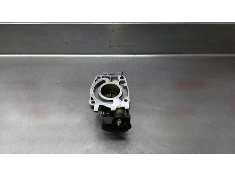 Recambio de cuerpo de mariposa para ford fiesta berlina (dx) 1.3 cat referencia OEM IAM 96BFEA  