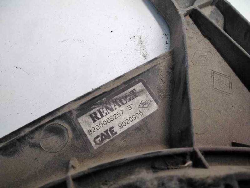 Recambio de electroventilador para renault scenic rx4 (ja0) 1.9 dci diesel cat referencia OEM IAM 8200065257B  