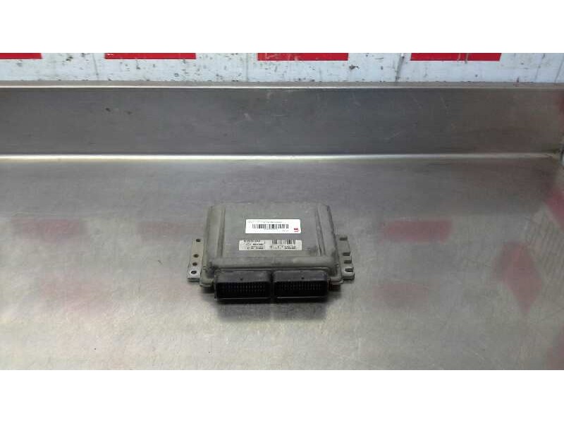 Recambio de centralita motor uce para renault clio ii fase ii (b/cb0) dynamique referencia OEM IAM S118301113 254 