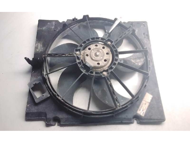 Recambio de electroventilador para renault trafic (desde 5.89) 1.9 diesel referencia OEM IAM 7700310401A  