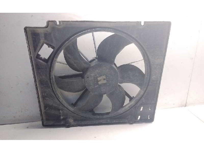 Recambio de electroventilador para renault trafic (desde 5.89) 1.9 diesel referencia OEM IAM 7700310401A  