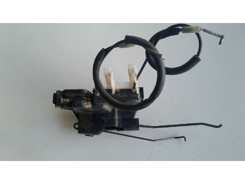 Recambio de cerradura puerta delantera izquierda para hyundai santa fe (sm) 2.0 crdi vgt comfort referencia OEM IAM 8131026021  