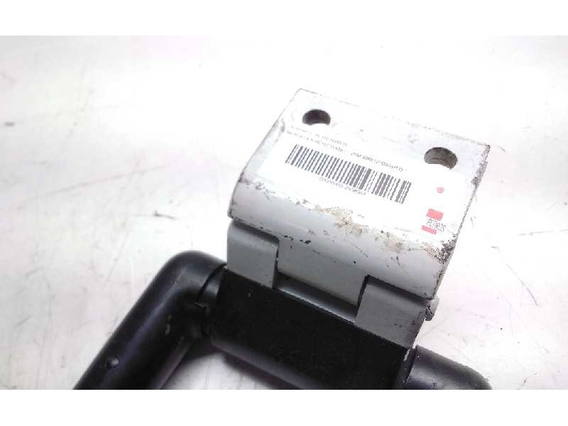 Recambio de soporte retrovisor para mercedes vario (tw2) bm 668 / 670 referencia OEM IAM   