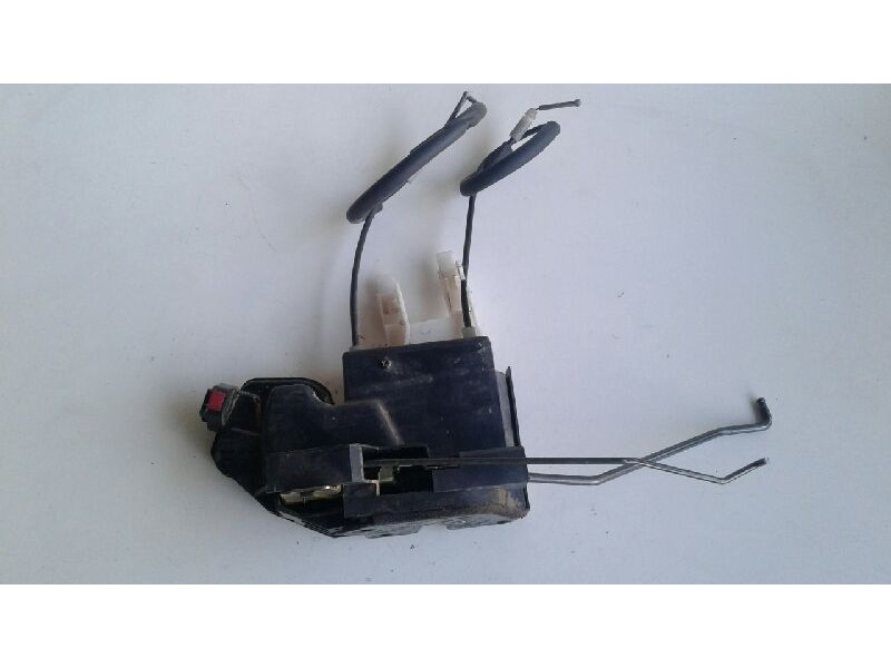 Recambio de cerradura puerta delantera izquierda para hyundai santa fe (sm) 2.0 crdi vgt comfort referencia OEM IAM 8131026021  