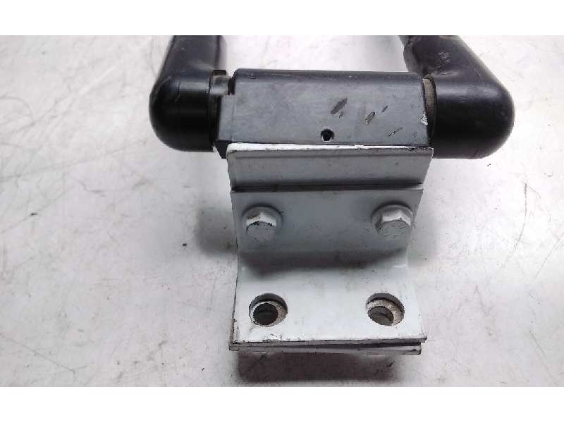 Recambio de soporte retrovisor para mercedes vario (tw2) bm 668 / 670 referencia OEM IAM   