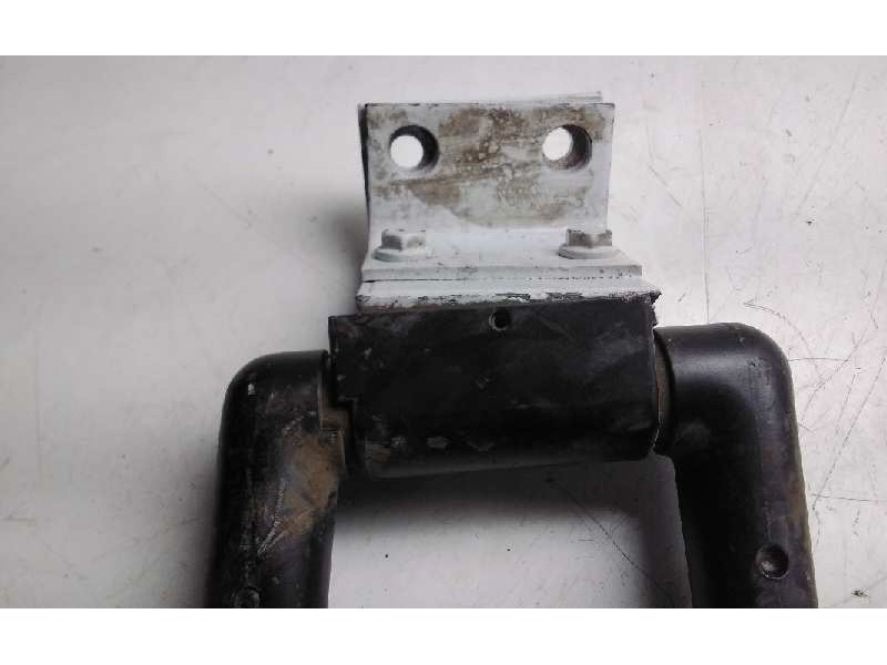 Recambio de soporte retrovisor para mercedes vario (tw2) bm 668 / 670 referencia OEM IAM   