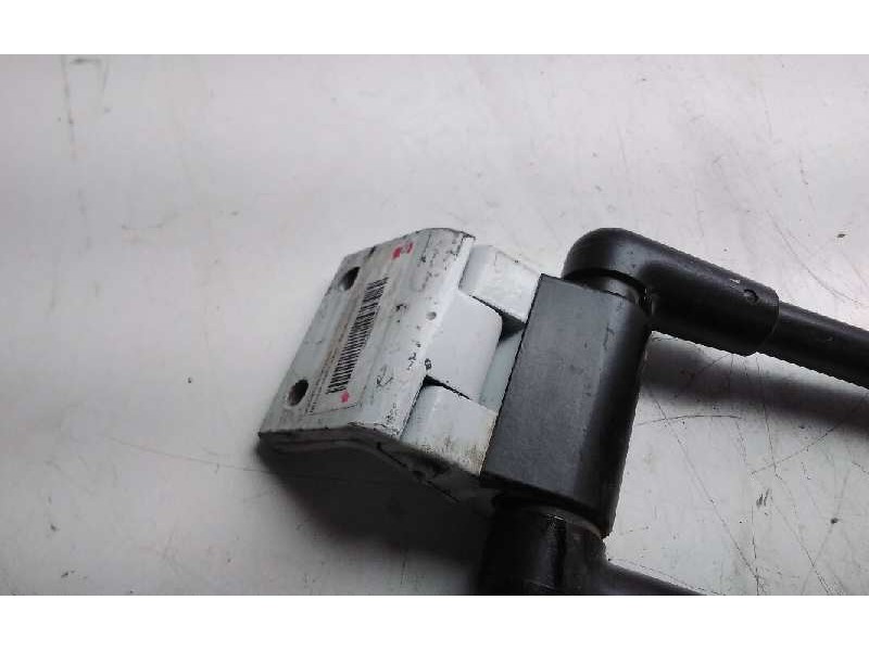 Recambio de soporte retrovisor para mercedes vario (tw2) bm 668 / 670 referencia OEM IAM   