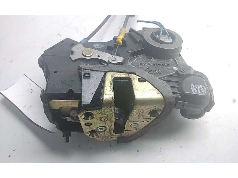 Recambio de cerradura puerta delantera derecha para toyota corolla verso (r1) 2.2 d-4d luna referencia OEM IAM 6903002162  