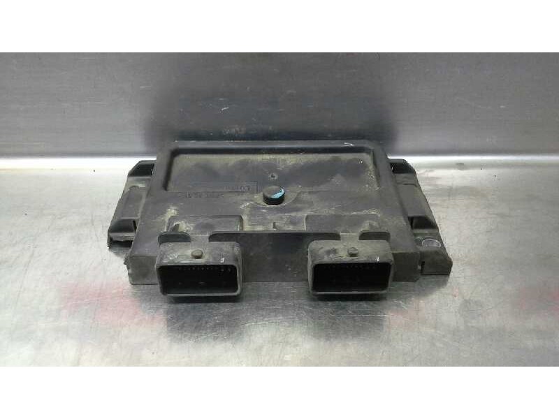Recambio de centralita motor uce para peugeot 206 berlina xr referencia OEM IAM 9641390180 80924D 9646672880