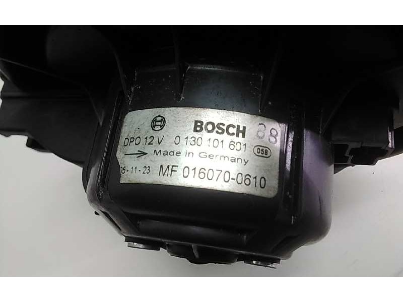 Recambio de motor calefaccion para toyota corolla verso (r1) 2.2 d-4d luna referencia OEM IAM 0130101601 MF0160700610 