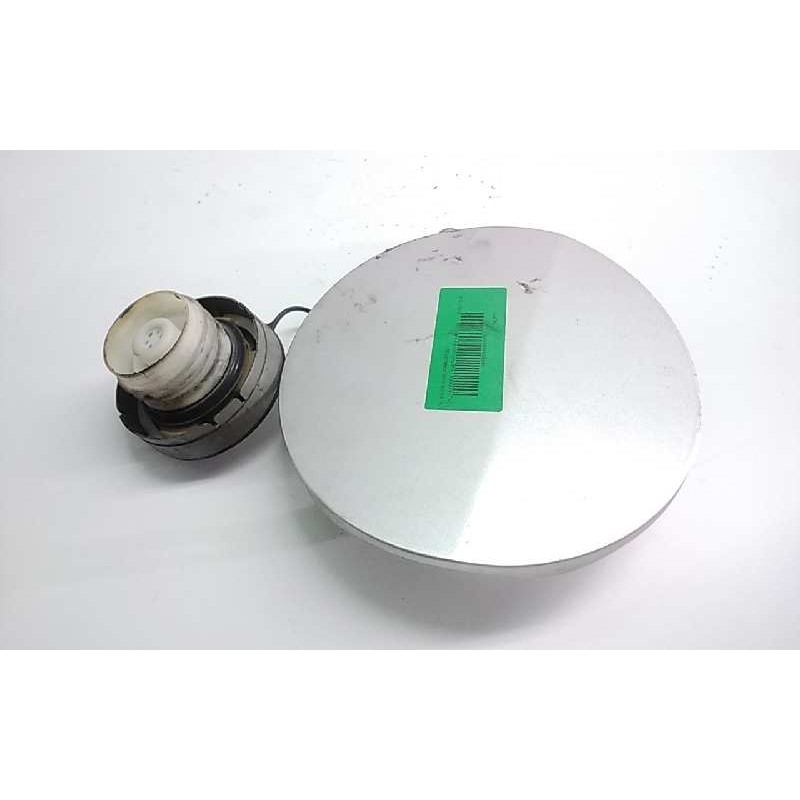 Recambio de tapa exterior combustible para toyota corolla verso (r1) 2.2 d-4d luna referencia OEM IAM 772100F022  