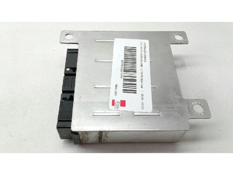 Recambio de centralita airbag para fiat punto berlina (188) 1.3 16v multijet feel referencia OEM IAM 0051726575  
