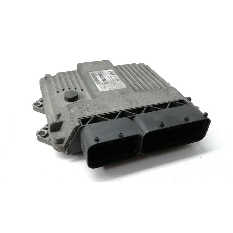 Recambio de centralita motor uce para fiat punto berlina (188) 1.3 16v multijet feel referencia OEM IAM 0055195817  