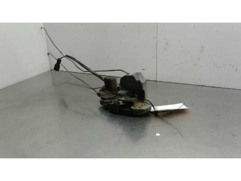 Recambio de cerradura puerta trasera izquierda para kia shuma ii 1.6 ls 4 berlina referencia OEM IAM 0K2N273310  