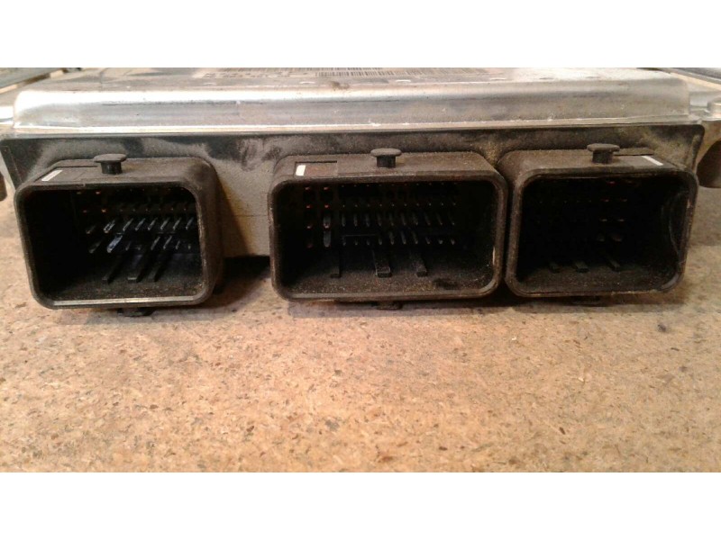 Recambio de centralita motor uce para peugeot 307 (s1) xs referencia OEM IAM 0261206943 9650346180 