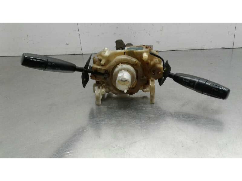 Recambio de mando luces para kia shuma ii 1.6 ls 4 berlina referencia OEM IAM NVE6641  