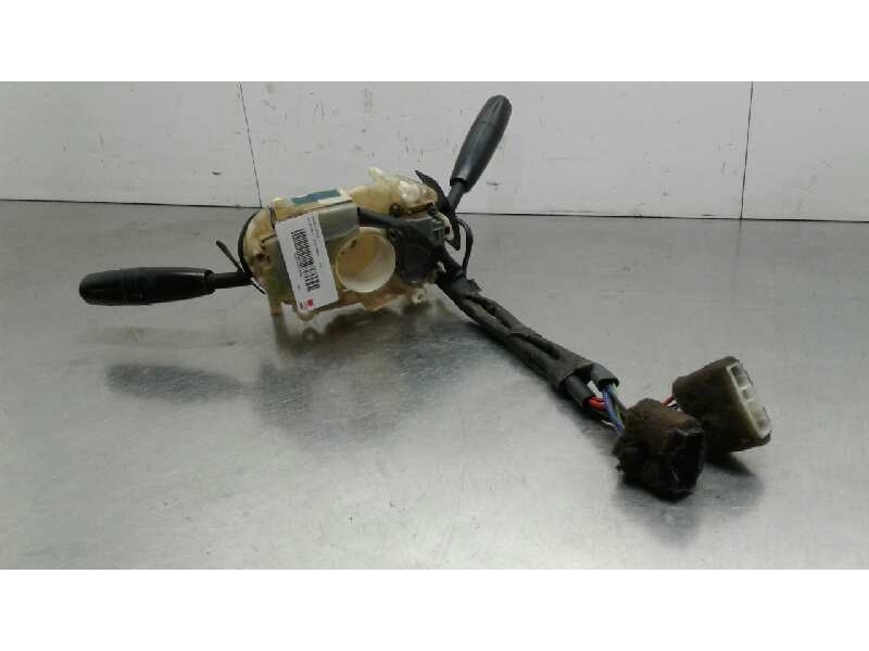 Recambio de mando luces para kia shuma ii 1.6 ls 4 berlina referencia OEM IAM NVE6641  