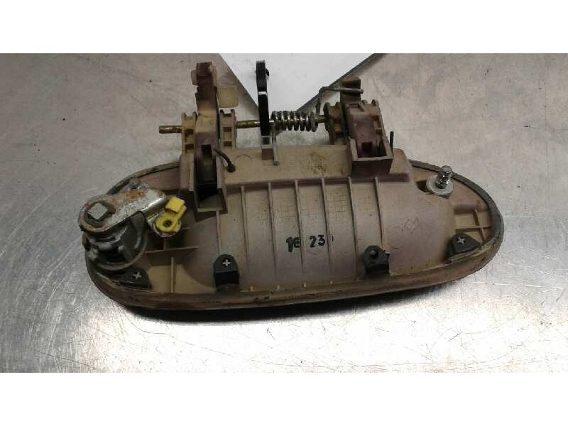 Recambio de maneta exterior delantera izquierda para kia shuma ii 1.6 ls 4 berlina referencia OEM IAM 0K2N159410XX  