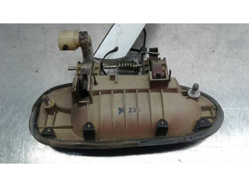 Recambio de maneta exterior trasera izquierda para kia shuma ii 1.6 ls 4 berlina referencia OEM IAM 0K2N173410XX  