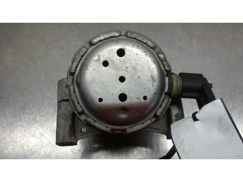 Recambio de soporte motor derecho inferior para audi a6 avant (4g5) 2.0 tdi referencia OEM IAM   