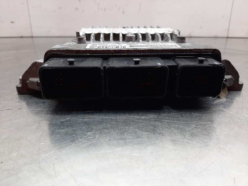 Recambio de centralita motor uce para peugeot 307 break / sw (s1) sw referencia OEM IAM   