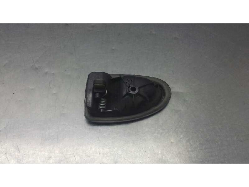 Recambio de maneta interior trasera izquierda para renault clio ii fase ii (b/cb0) authentique referencia OEM IAM   