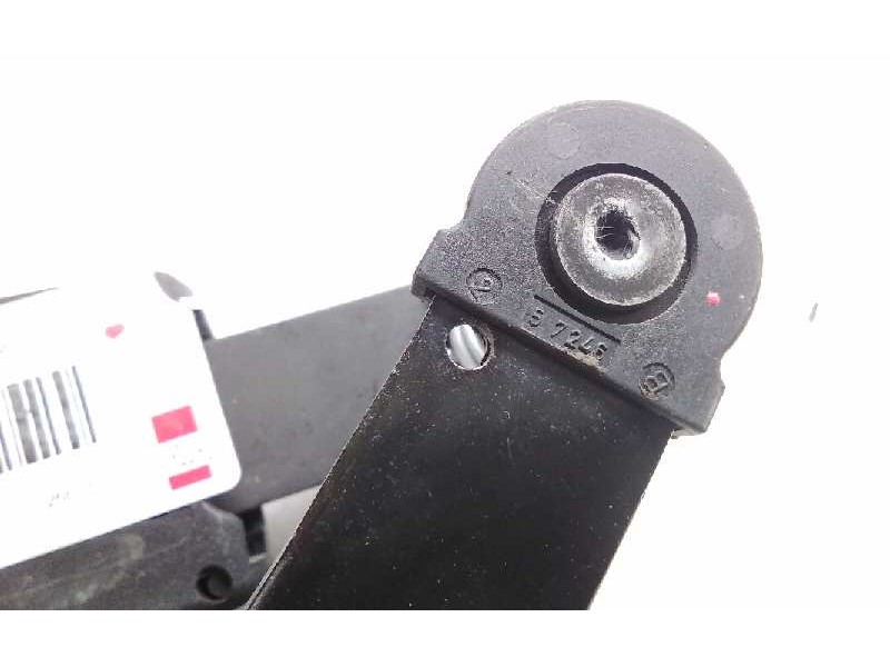 Recambio de enganche cinturon trasero derecho para bmw serie 5 berlina (e39) 525tds referencia OEM IAM 57246  