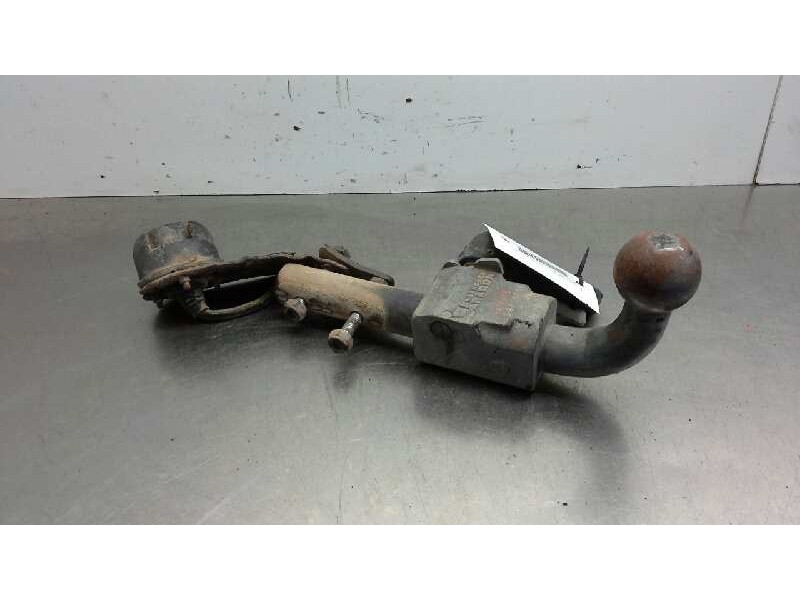 Recambio de enganche remolque para nissan pick-up (d22) cabina doble challenge 4x4 referencia OEM IAM   