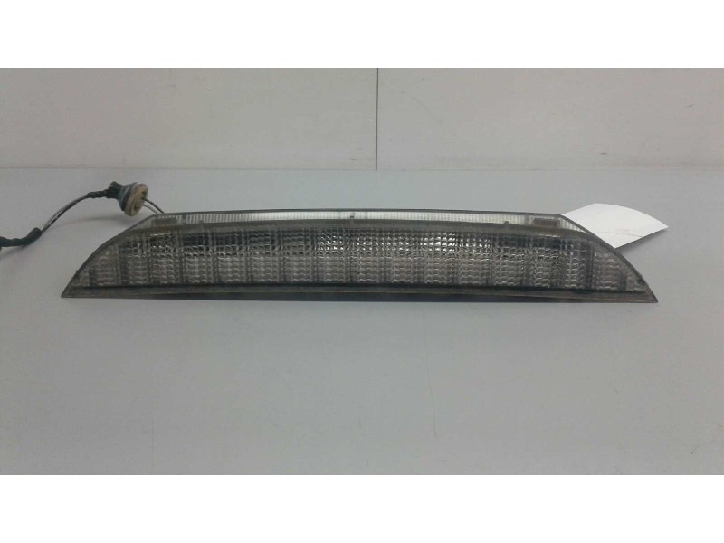 Recambio de luz central de freno para mitsubishi outlander (cw0) 2.0 di-d intense referencia OEM IAM 8334A008  