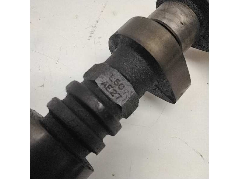Recambio de arbol de levas para hyundai sonata (y4) 2.5i v6 gls referencia OEM IAM L5CAE27  