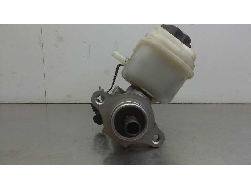 Recambio de bomba freno para kia sorento 2.5 crdi vgt ex1 referencia OEM IAM   