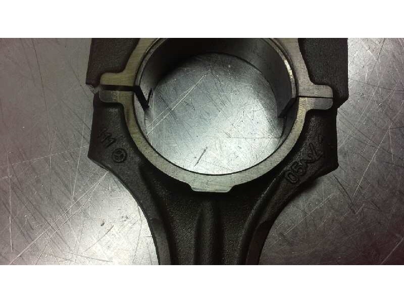 Recambio de biela para mercedes clase c (w202) berlina 200 (202.020) referencia OEM IAM   