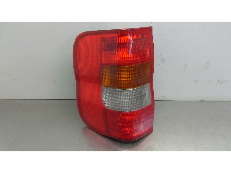 Recambio de piloto trasero izquierdo para opel combo (corsa b) cargo referencia OEM IAM   