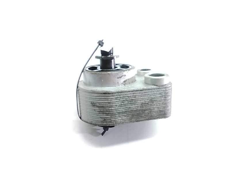 Recambio de enfriador aceite motor para nissan note (e11e) 1.5 dci turbodiesel cat referencia OEM IAM 779744  
