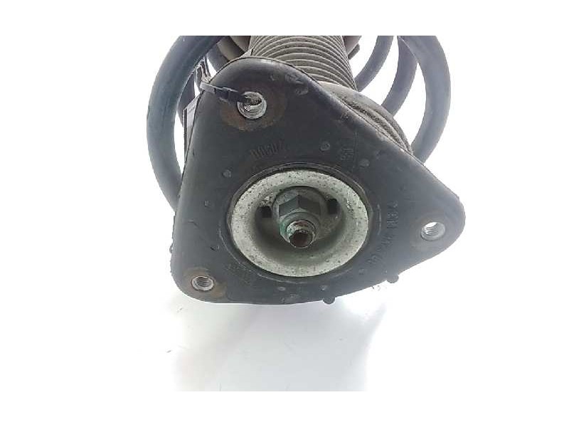 Recambio de amortiguador delantero izquierdo para ford focus turnier (cb4) trend referencia OEM IAM 3M513K155DC  