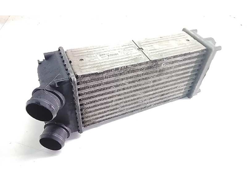 Recambio de intercooler para citroen c4 sedan 1.6 16v hdi fap referencia OEM IAM 648551880  