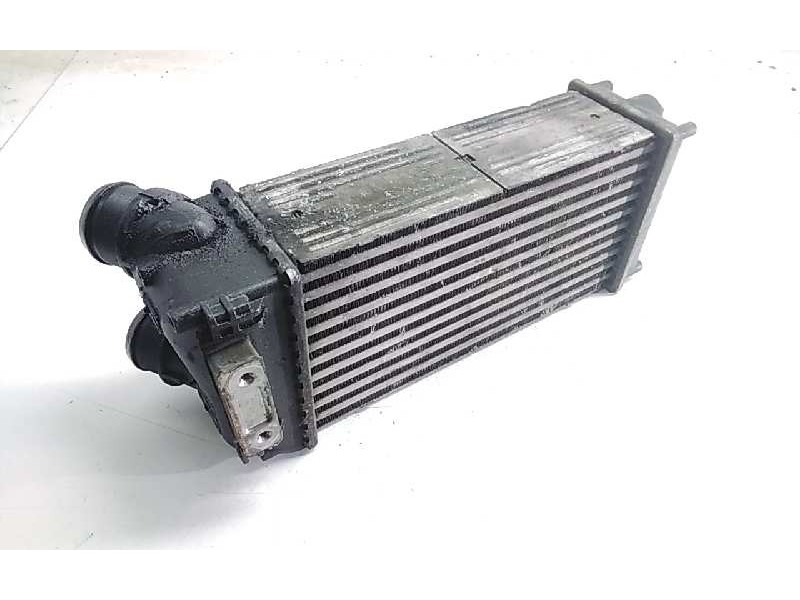 Recambio de intercooler para citroen c4 sedan 1.6 16v hdi fap referencia OEM IAM 648551880  