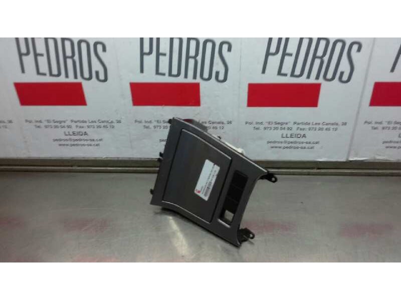 Recambio de cenicero para volkswagen golf v berlina (1k1) sportline 4motion referencia OEM IAM   