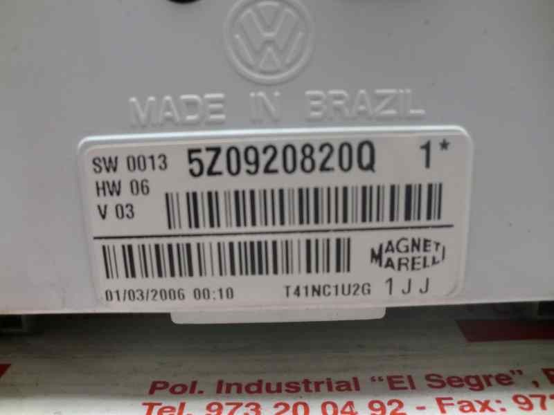 Recambio de cuadro instrumentos para volkswagen fox (5z1) referencia OEM IAM 5Z0920820Q1 VOLKSWAGEN 