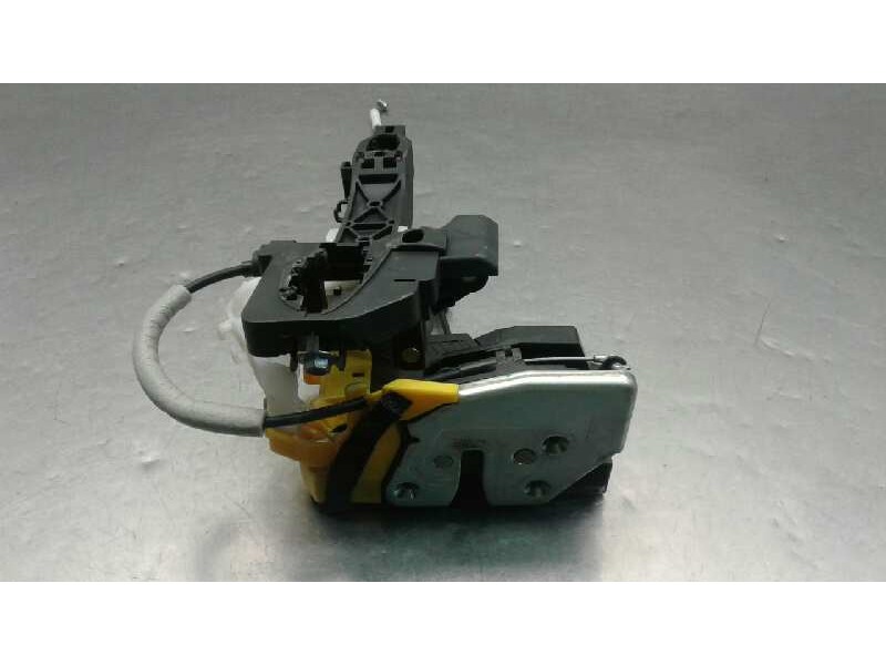 Recambio de cerradura puerta delantera derecha para kia cee´d concept referencia OEM IAM 81320A2310  