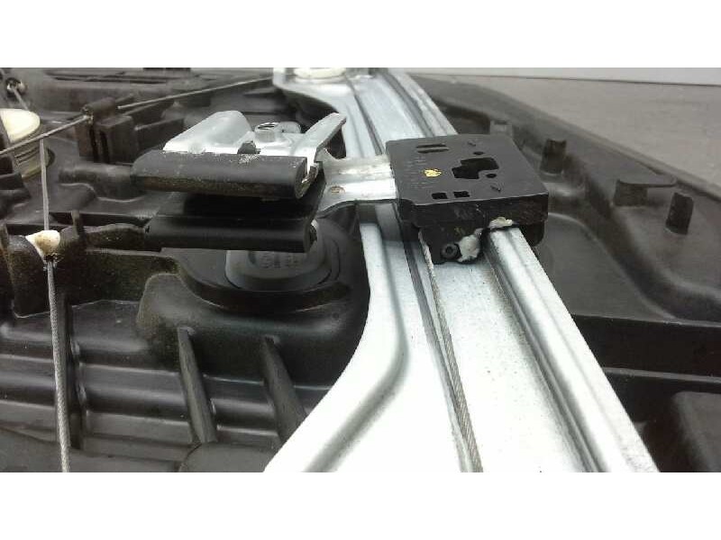 Recambio de elevalunas delantero derecho para kia cee´d concept referencia OEM IAM 82460-A2010 82480-A2111 