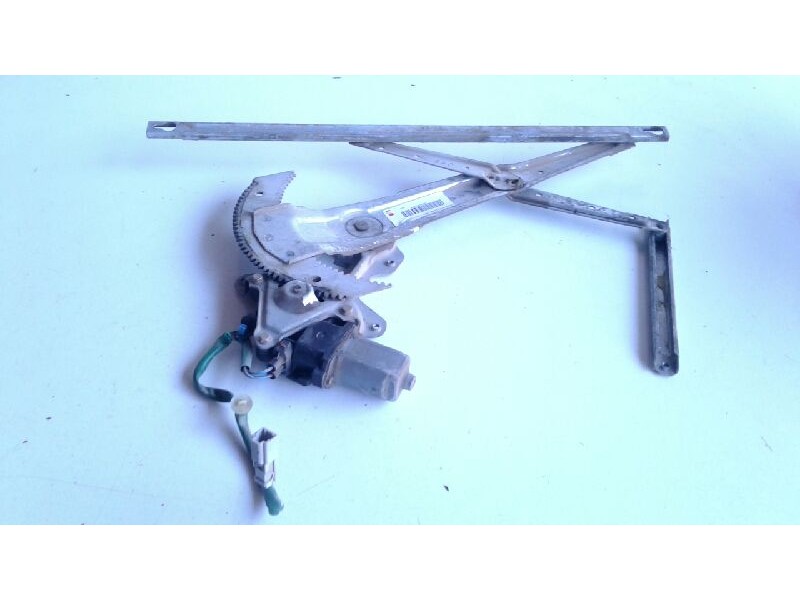 Recambio de elevalunas delantero derecho para honda cr-v (rd1/3) básico (rd1) referencia OEM IAM 72211S10J01  